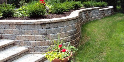 Retaining Wall, Landscaping Wall, Stone Wall, Flower Bed, Free Estimates